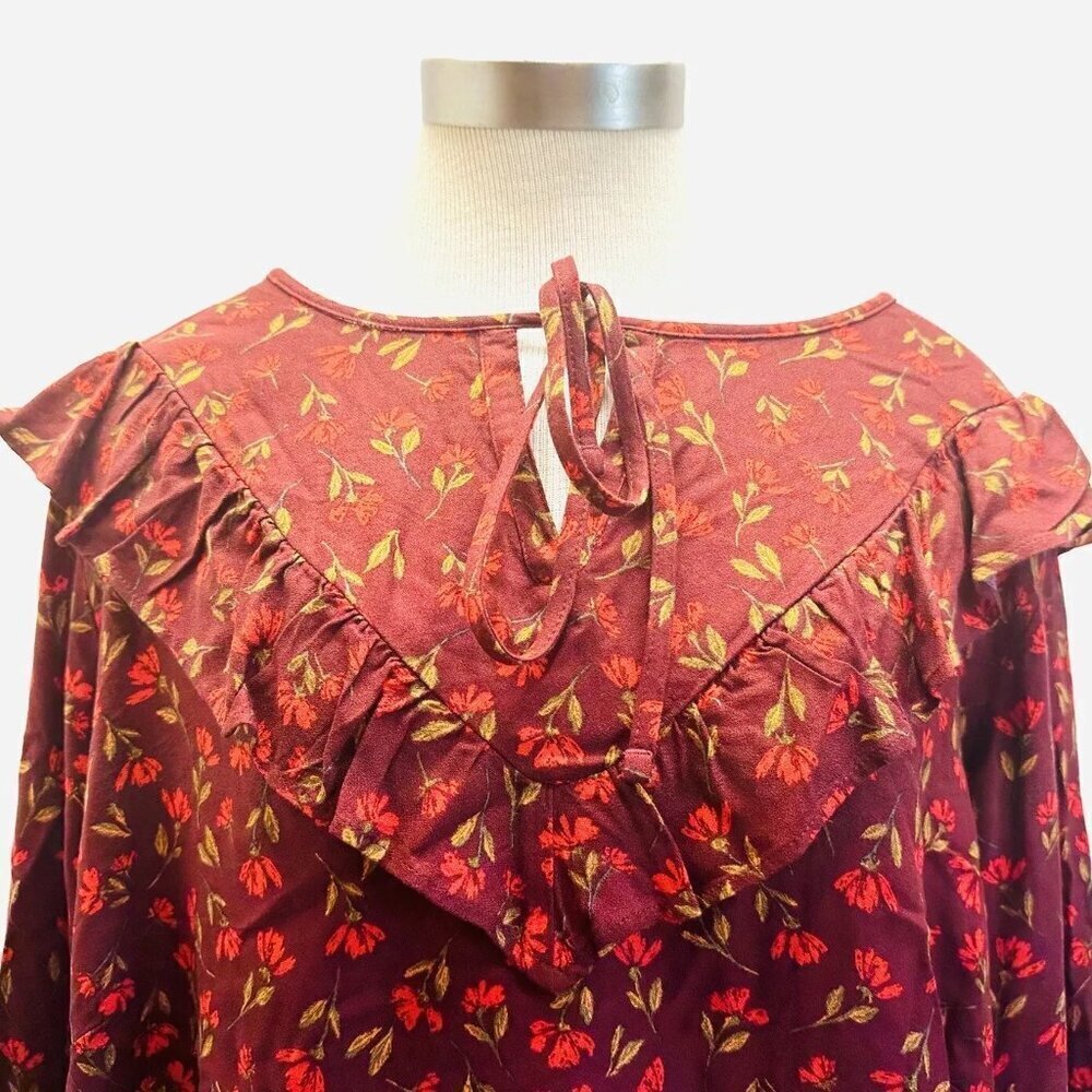 NWT SONOMA Women Long Sleeve Keyhole Neck Pullover Red Floral Shirt Plus Sz 2X - Picture 2 of 12